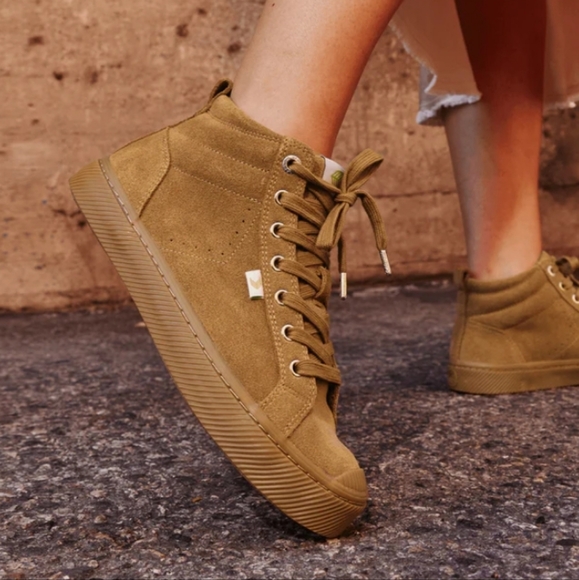 Cariuma OCA High Top All Camel Suede Sneakers - Picture 2 of 3